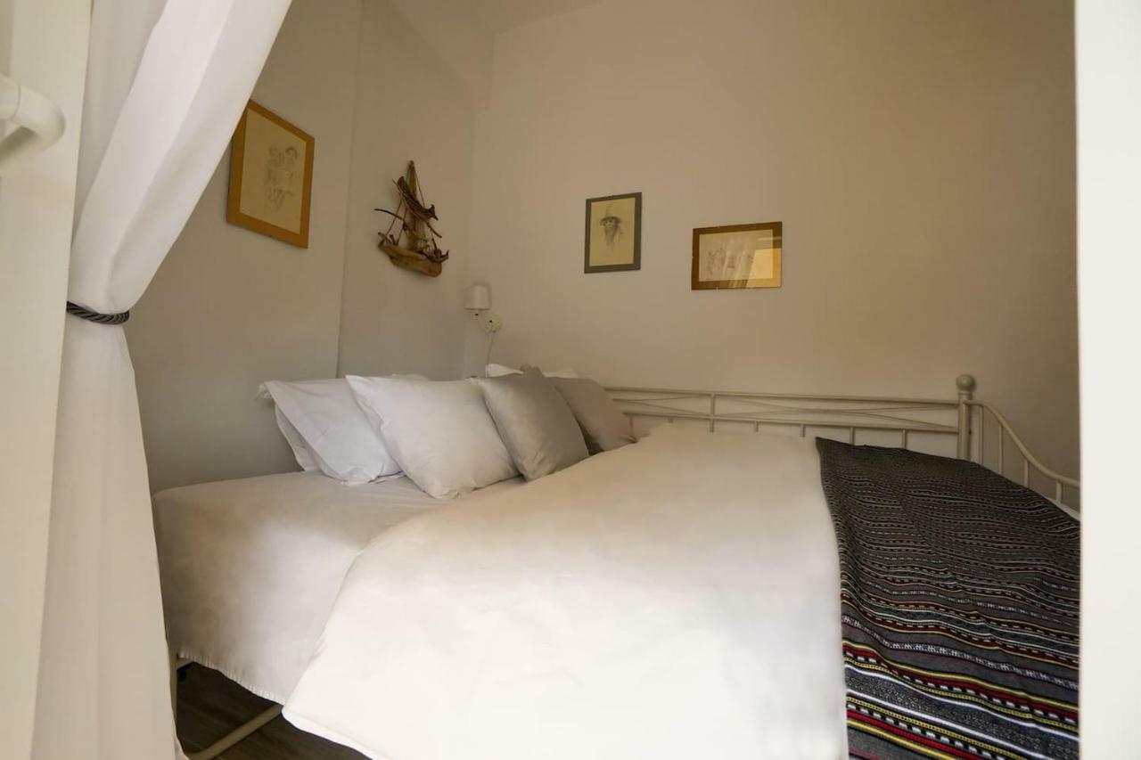 Athens Central Apartment 2 Mins To Metro Atenas Exterior foto