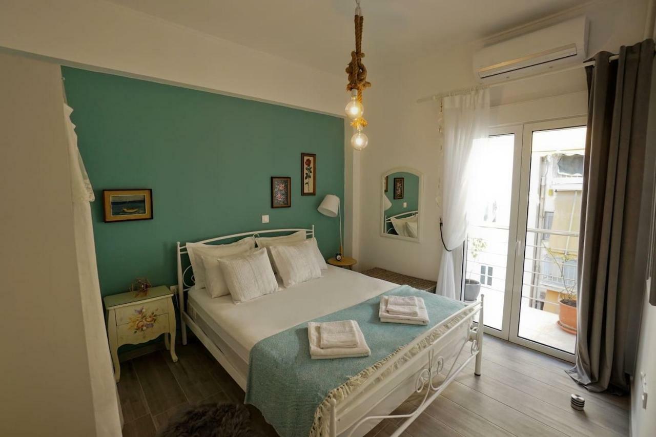 Athens Central Apartment 2 Mins To Metro Atenas Exterior foto