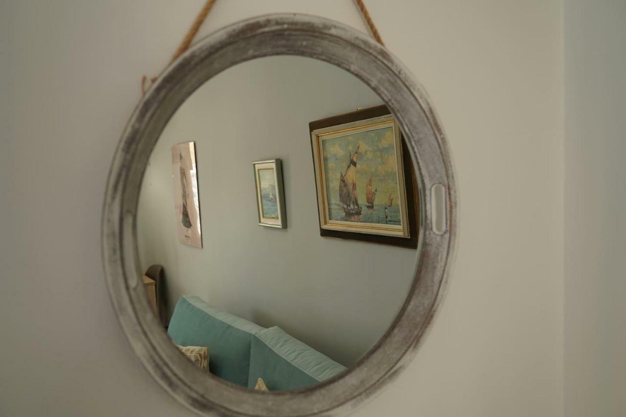 Athens Central Apartment 2 Mins To Metro Atenas Exterior foto