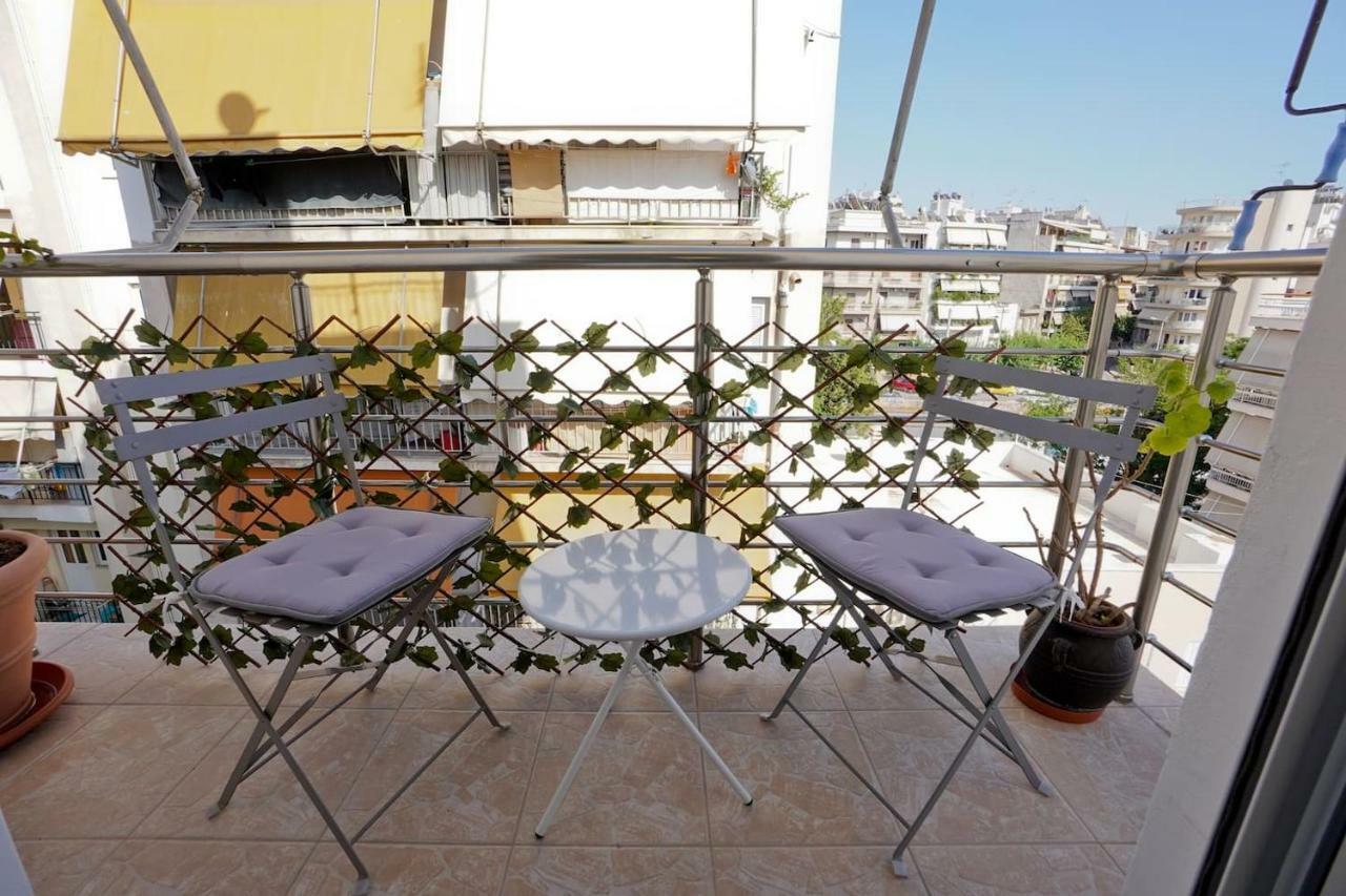 Athens Central Apartment 2 Mins To Metro Atenas Exterior foto